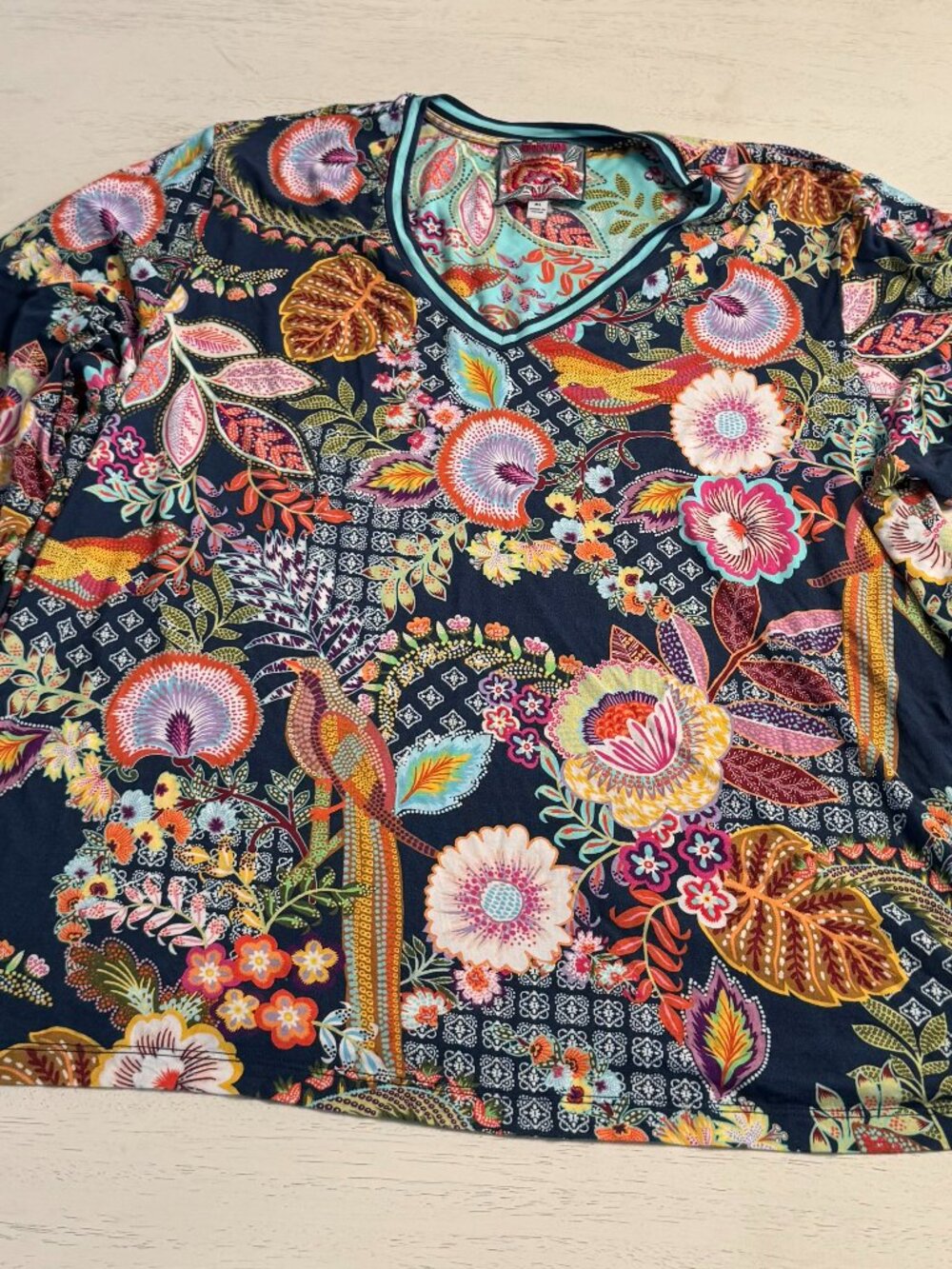 Johnny Was- The Wild Bird Janie Favorite V Neck Kimono Sleeves